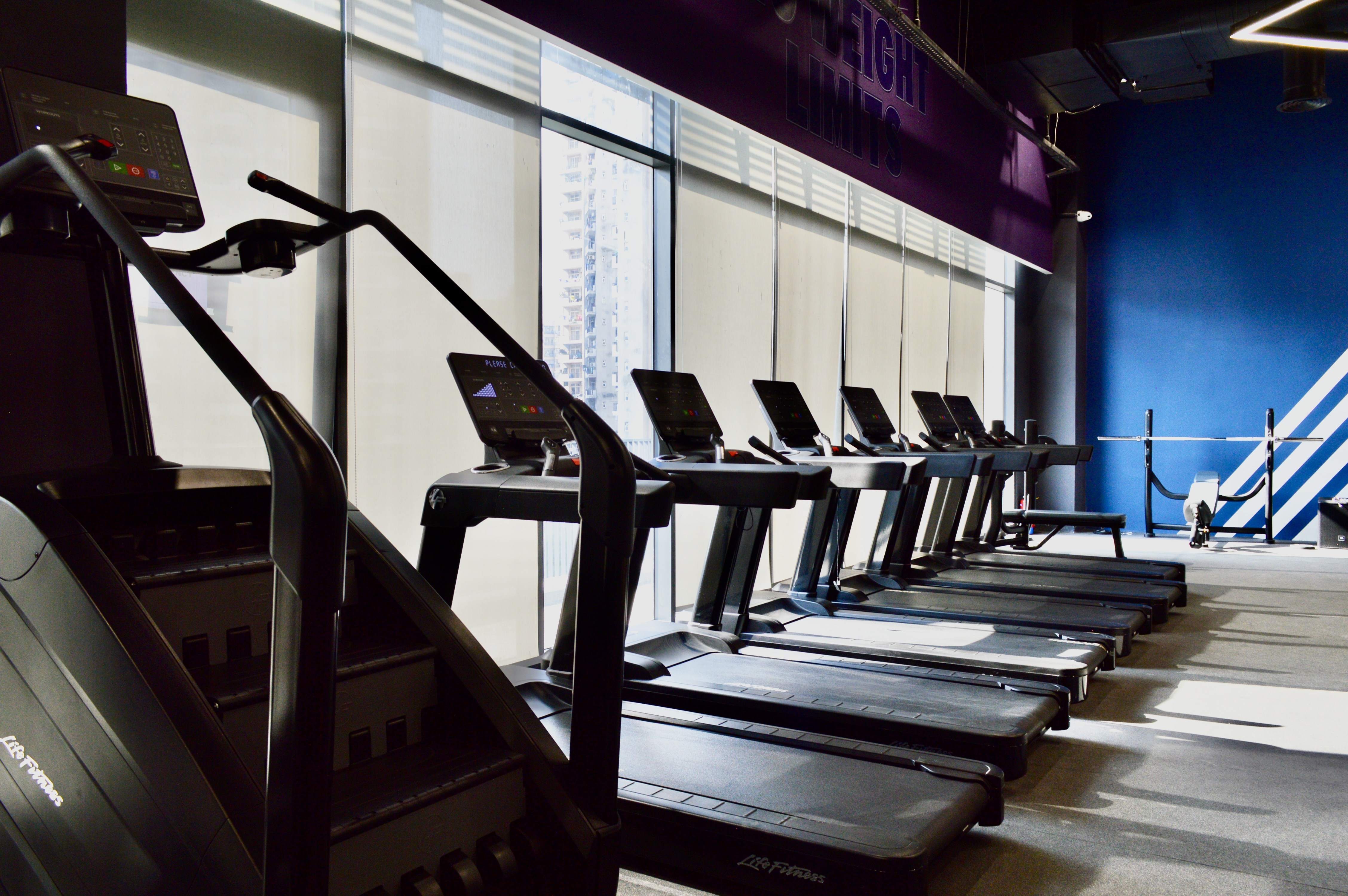 How Gym Franchises Maintain Equipment Standards Across Locations