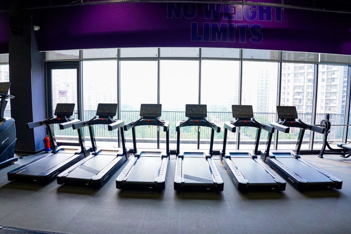 Rising Popularity of Fitness Franchises Among Young Investors
