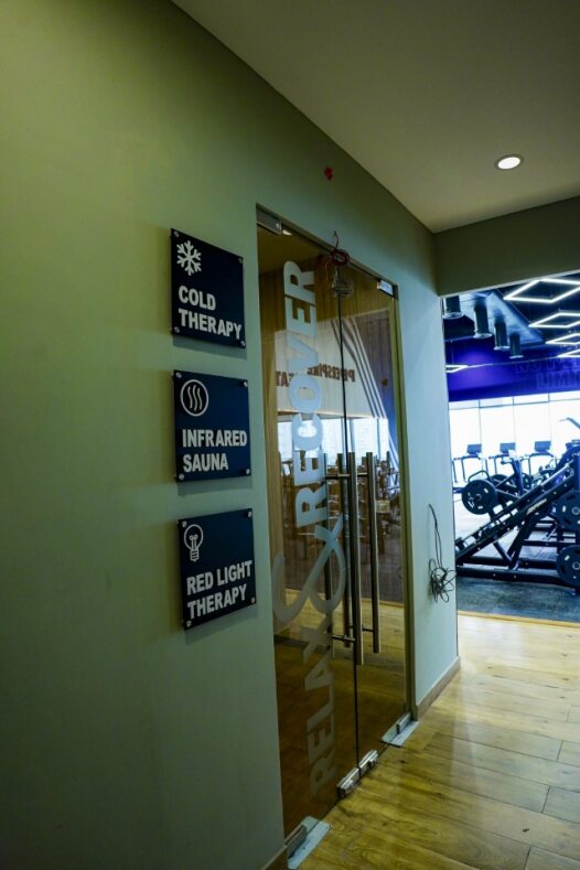 relax & recover in crunch fitness india gym